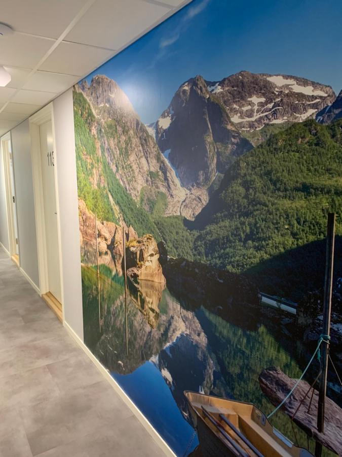Husnes Sentrum Hotell المظهر الخارجي الصورة