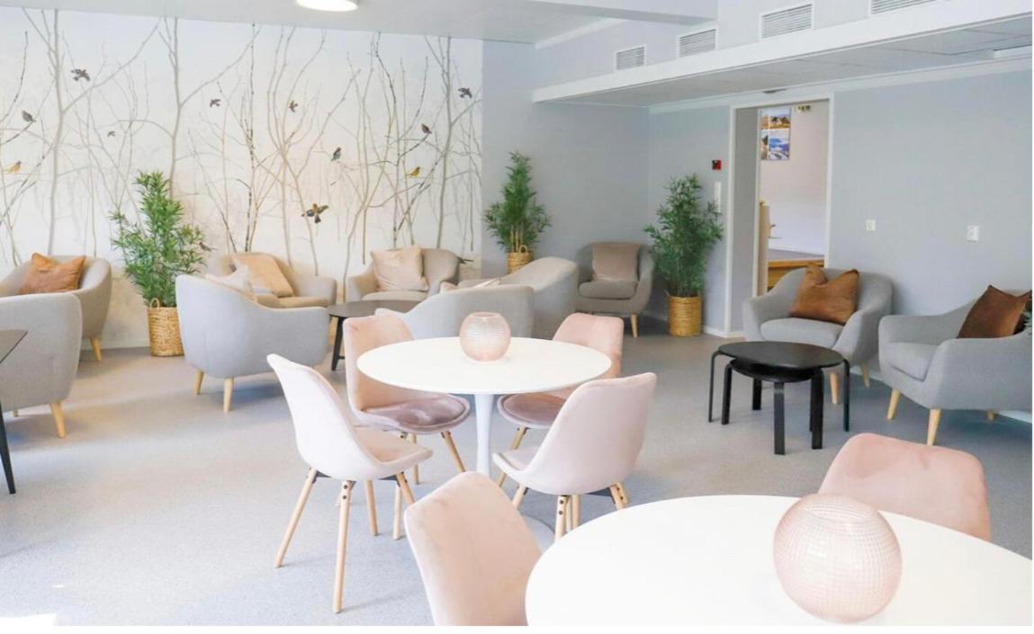 Husnes Sentrum Hotell المظهر الخارجي الصورة